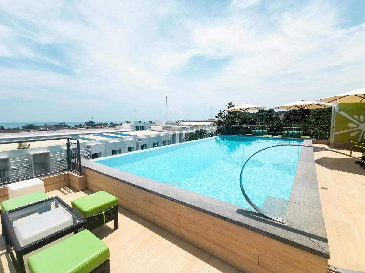 Lime Boracay Hotel