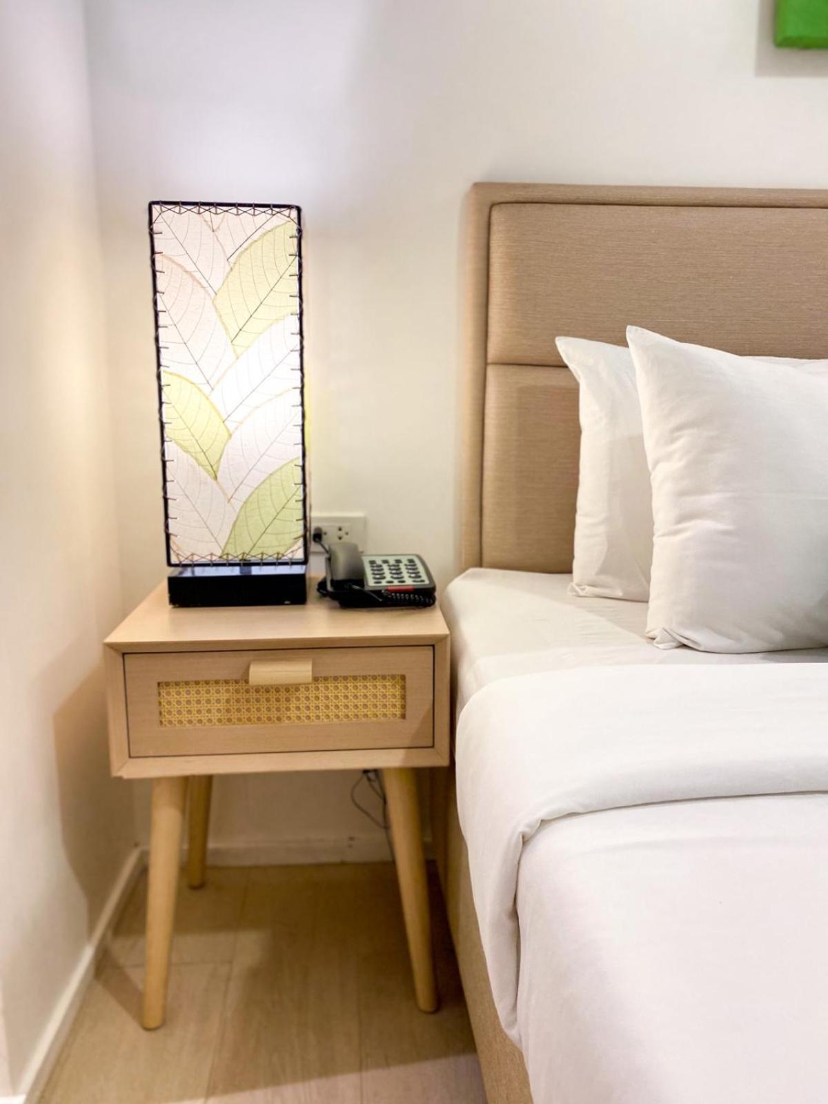 Hotel Lime Boracay 3*