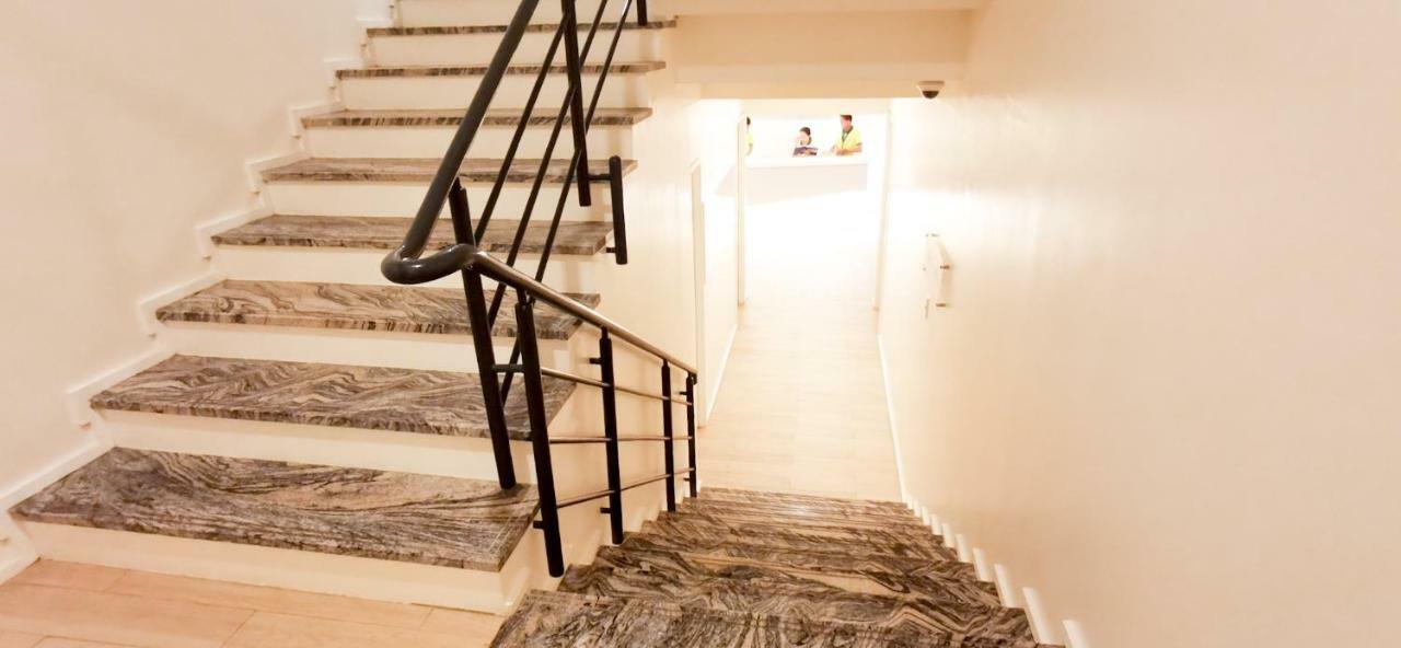 Lime Boracay Hotel 3*